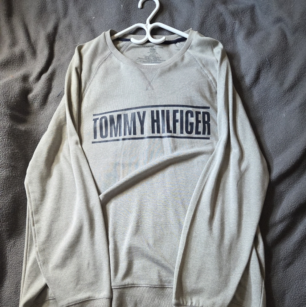 Tommy Hilfiger Cream Crewneck Sweater